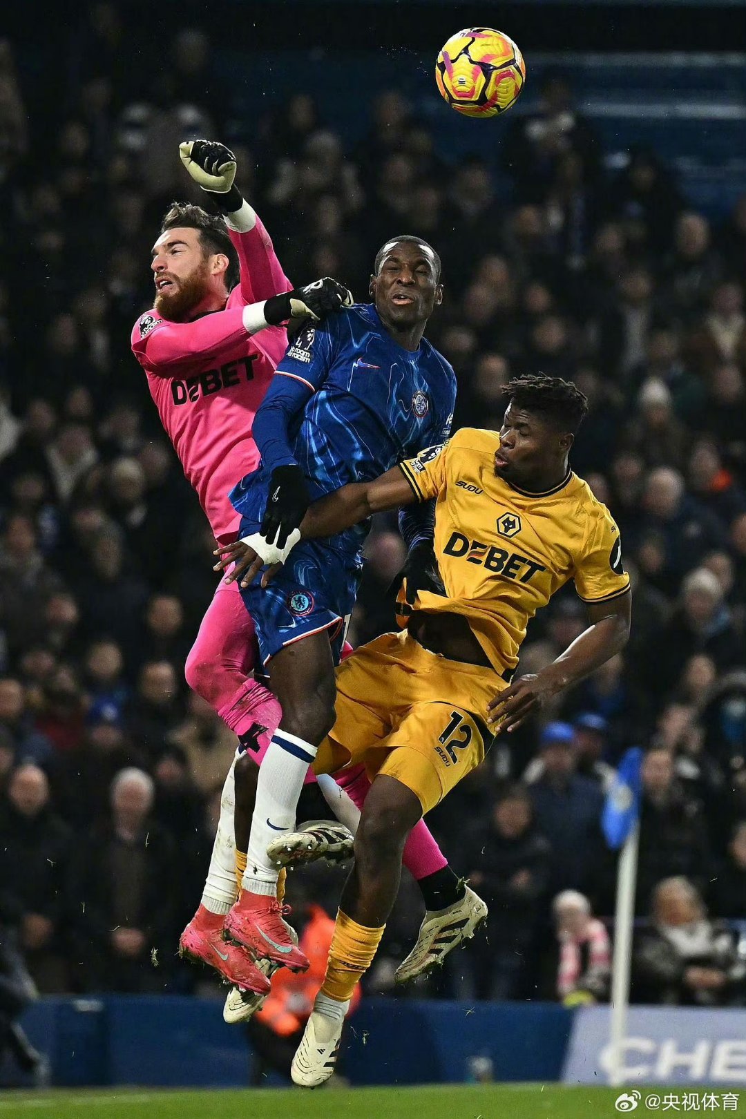 里程碑夜切尔西内部沟通，英超国际比赛日刷纪录，话题不断，数据趋势出现新变化的简单介绍