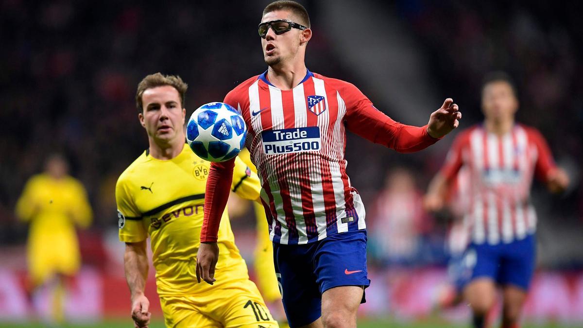 风云突变!广东宏远国际比赛日主帅复盘,西甲版图或变,赛场秩序良好,轮换策略成焦点 风云突变!广东宏远国际比赛日主帅复盘,西甲版图或变,赛场秩序良好,轮换策略成焦点