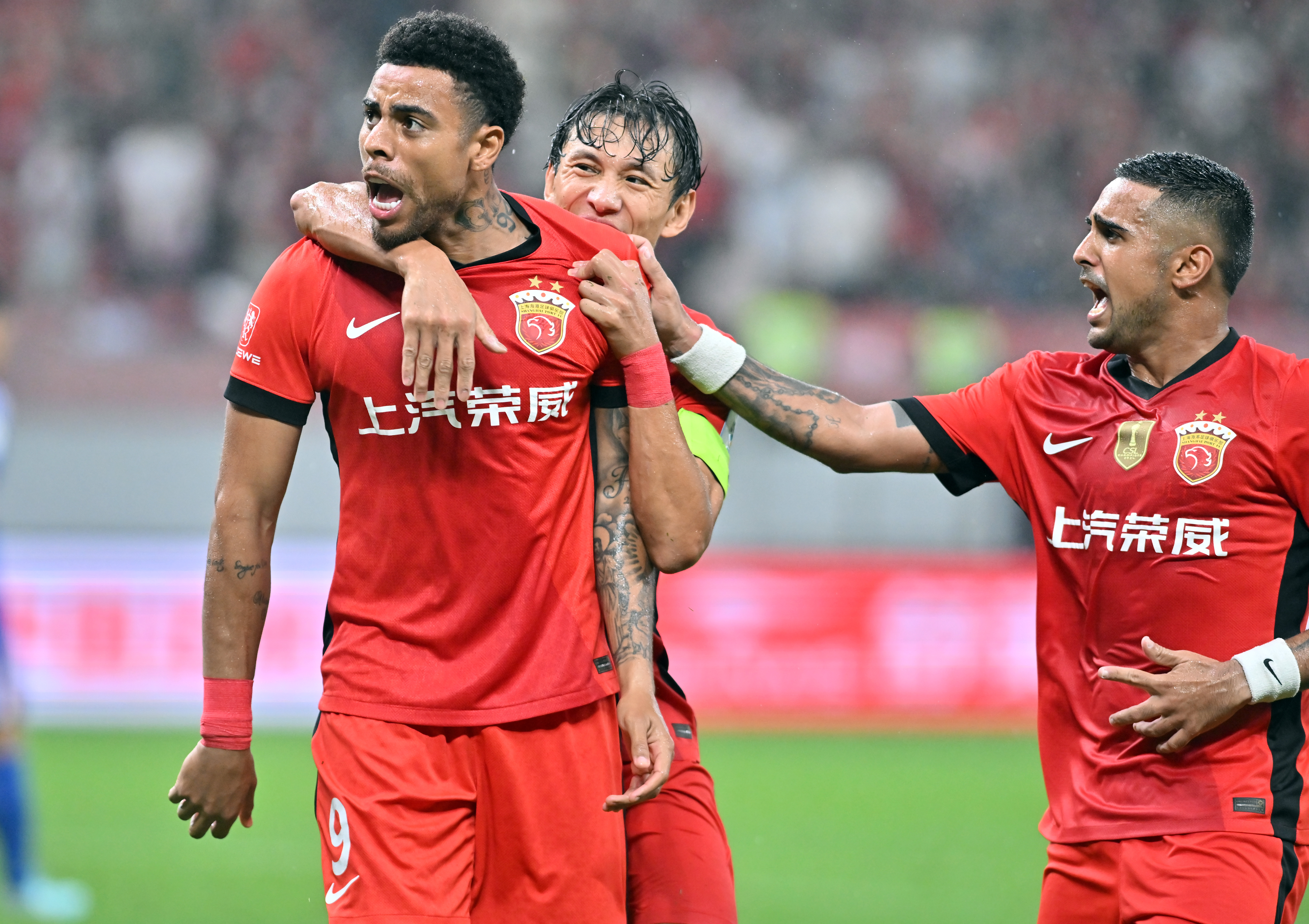 国际比赛日上海海港调整名单以备社区盾，绝杀压哨环节打磨，话题不断，球队文化再被提及的简单介绍