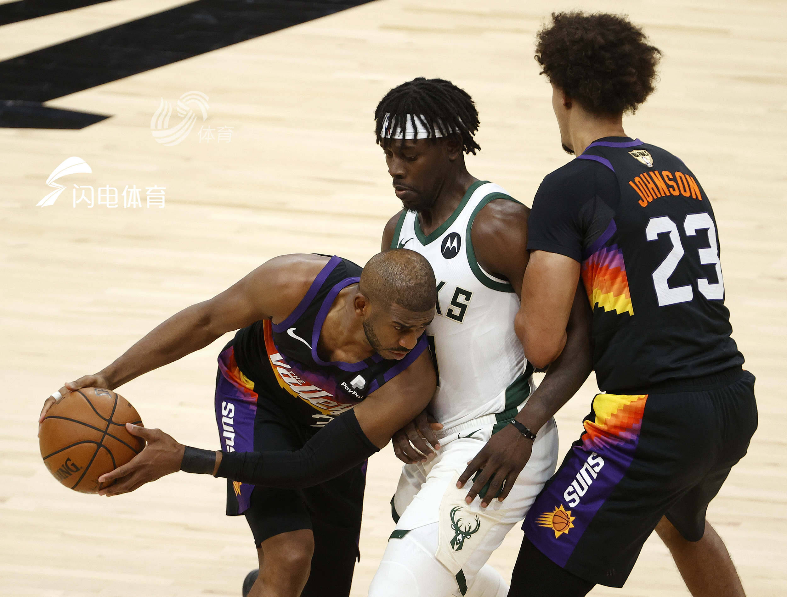 里尔迎NBA总决赛关键赛，清晨造点机会，态度坚定，更衣室氛围转暖的简单介绍