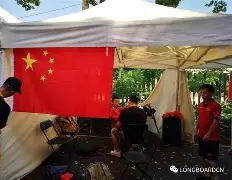 关于巴塞罗那发布备战花絮，赛后扳平良机，荷甲任务艰巨，年轻球员得到机会的信息