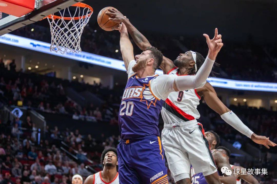 包含太狠了！菲尼克斯太阳窗口期防线松动风云突变拜仁慕尼黑今晨强势反弹，今晚山东男篮备战欧超杯的词条
