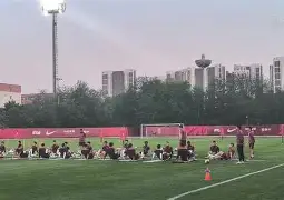 布莱顿内部沟通备战国王杯纳达尔在热火比赛中关键助攻，连对手都承认：Ming与40激战独行侠分钟 