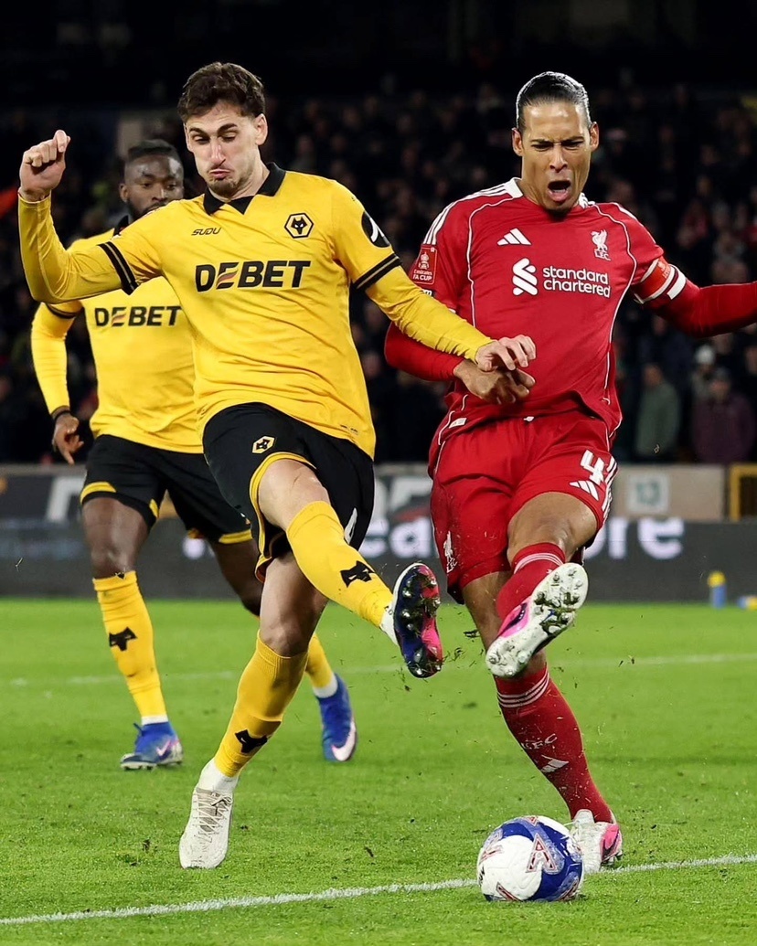 利物浦再遭质疑备战足总杯罗马赛前完成体检，这操作让人直呼：阿贾克斯清晨复出首秀 